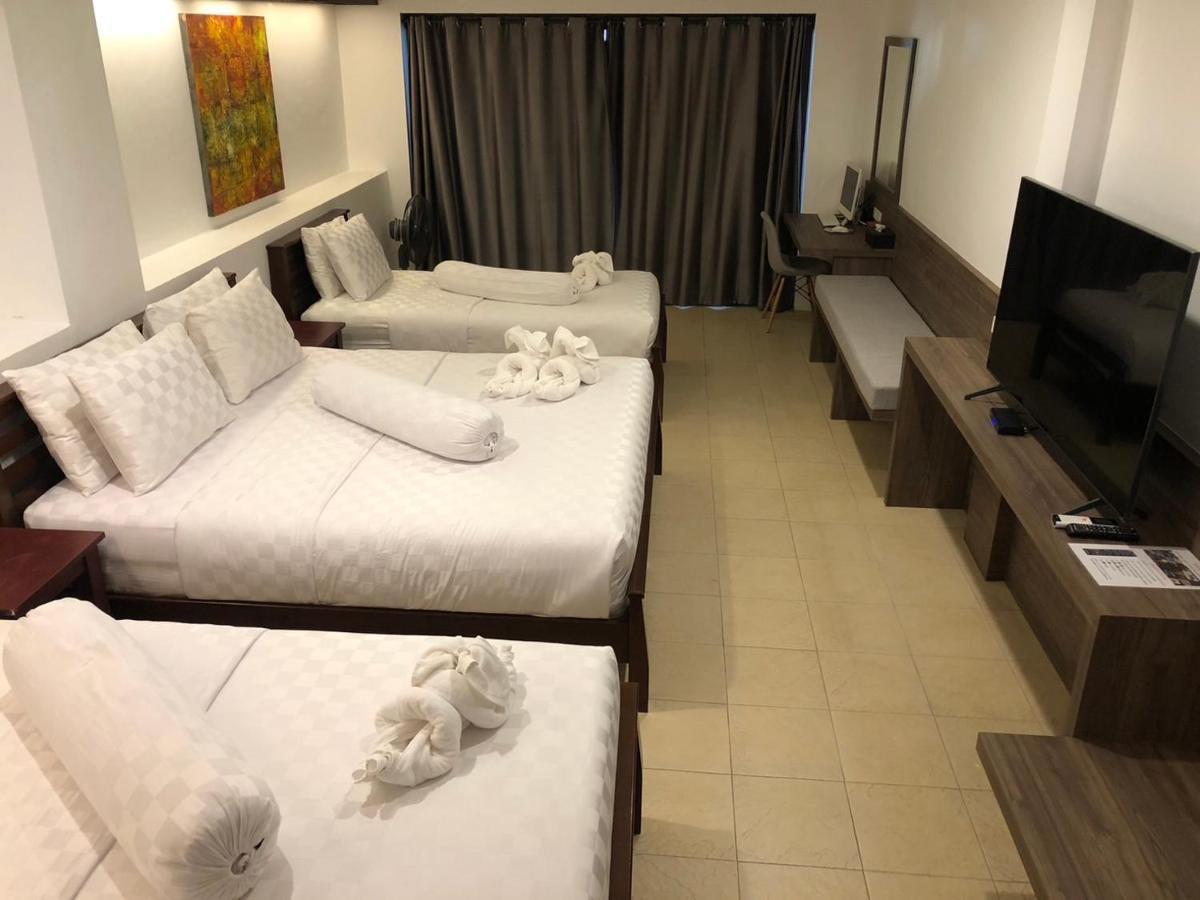 Baantalay Thungwualaen Hotel Pathiu Buitenkant foto