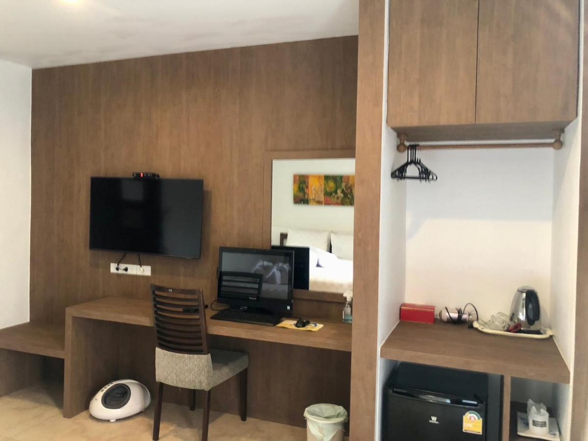 Baantalay Thungwualaen Hotel Pathiu Buitenkant foto