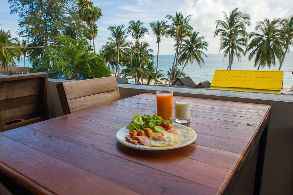 Baantalay Thungwualaen Hotel Pathiu Buitenkant foto