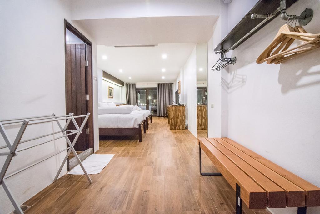 Baantalay Thungwualaen Hotel Pathiu Buitenkant foto