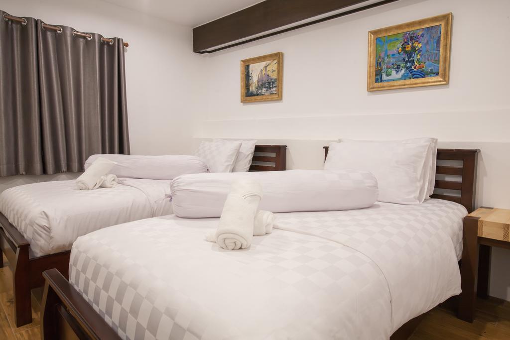 Baantalay Thungwualaen Hotel Pathiu Buitenkant foto